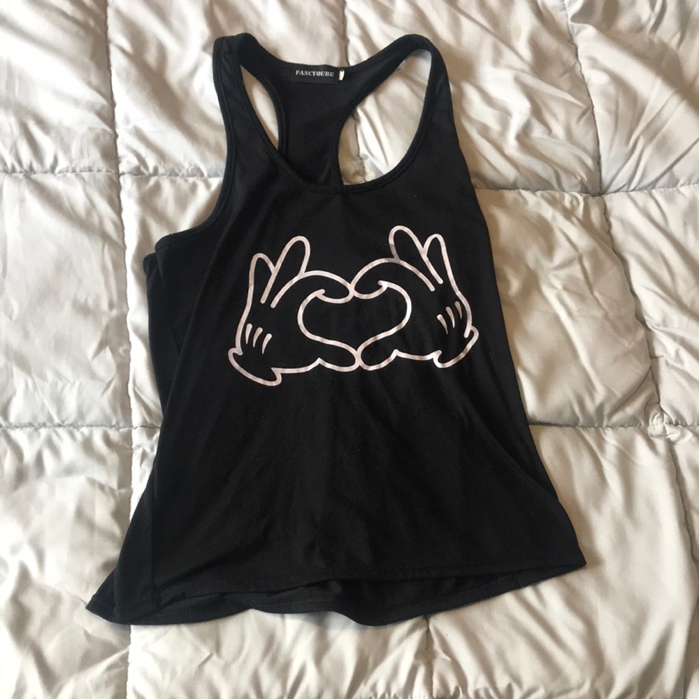 Mickey hands heart tank